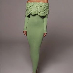 BRAND NEW! NEVER WORN! SWEATER DRESS